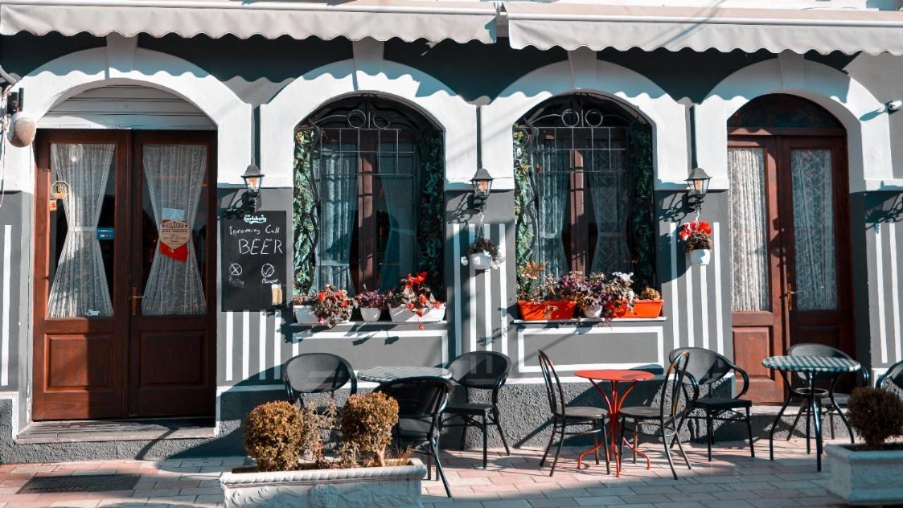 Kultura Hostel Шкодер Екстер'єр фото