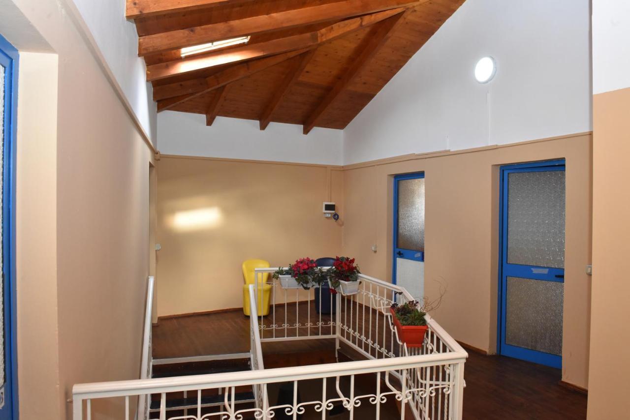 Kultura Hostel Шкодер Екстер'єр фото