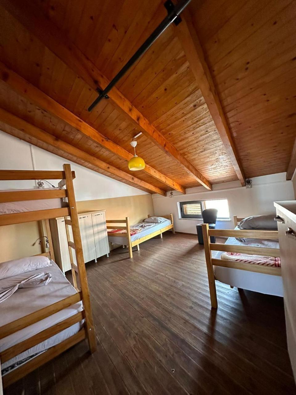 Kultura Hostel Шкодер Екстер'єр фото