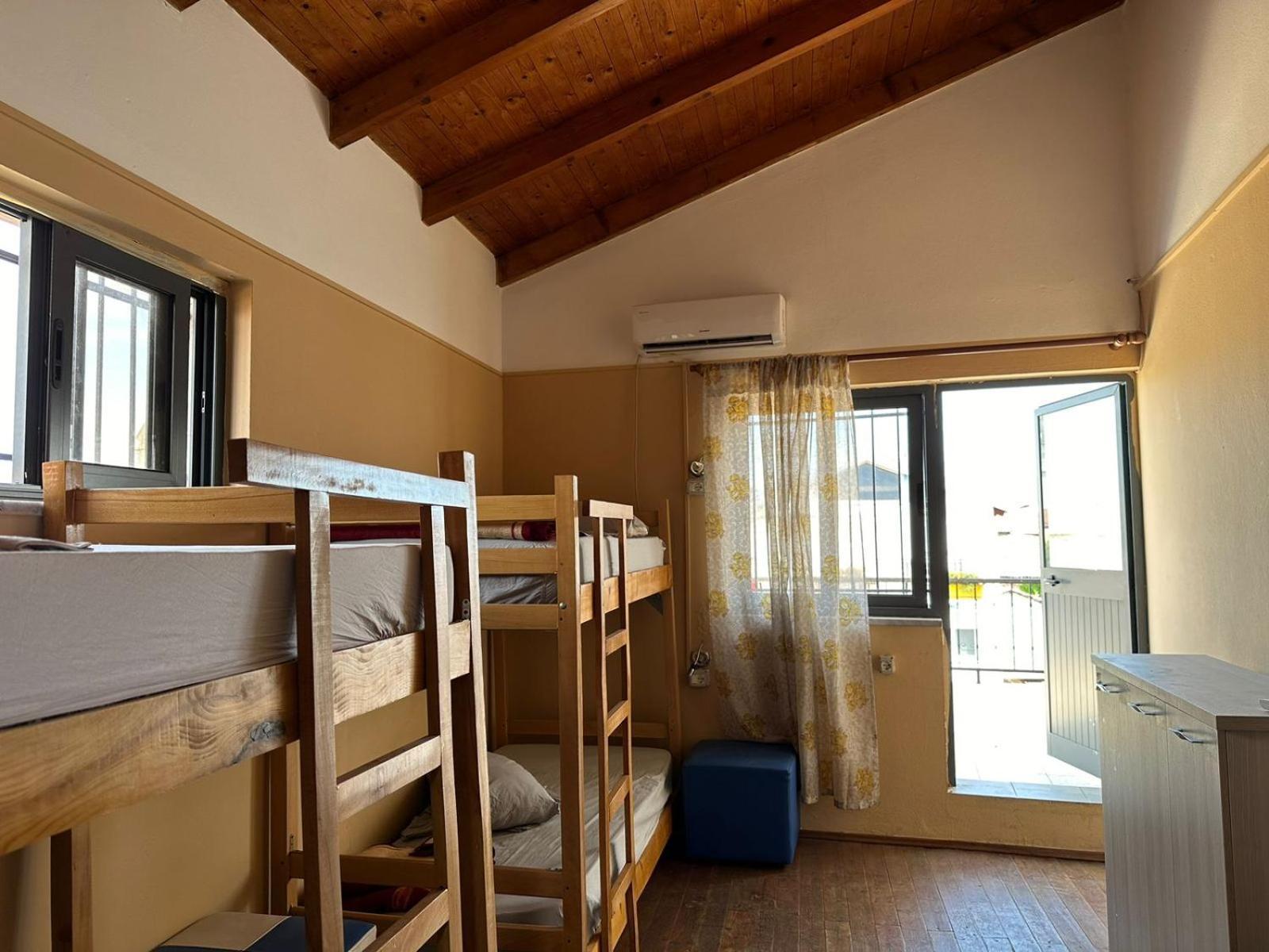 Kultura Hostel Шкодер Екстер'єр фото
