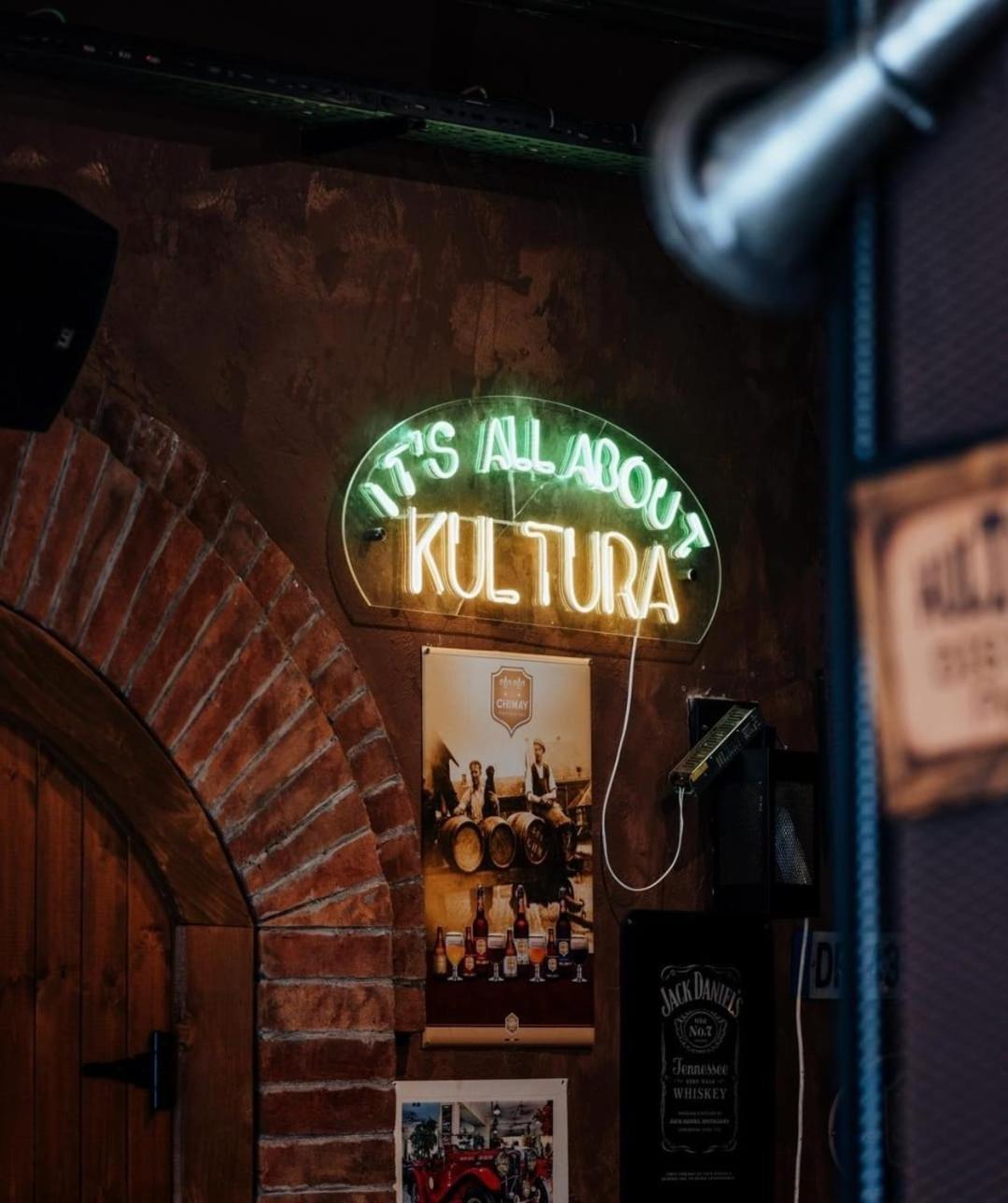 Kultura Hostel Шкодер Екстер'єр фото