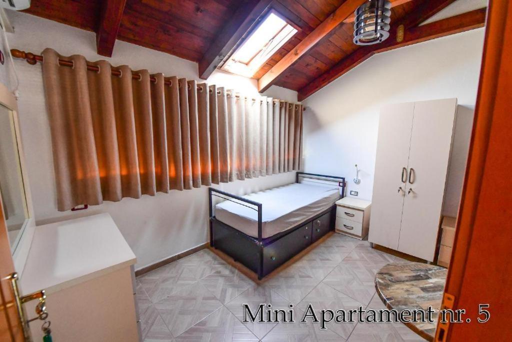 Kultura Hostel Шкодер Екстер'єр фото