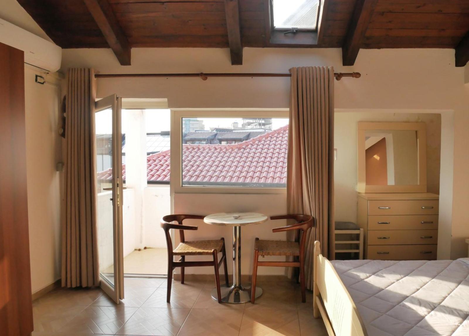 Kultura Hostel Шкодер Екстер'єр фото